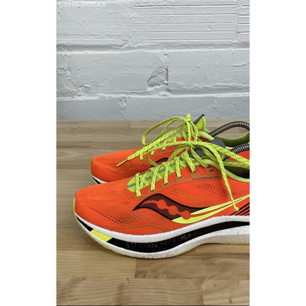Saucony Vizi Orange Endorphin Pro Running‎ Shoes - Size 9 - Picture 4 of 8